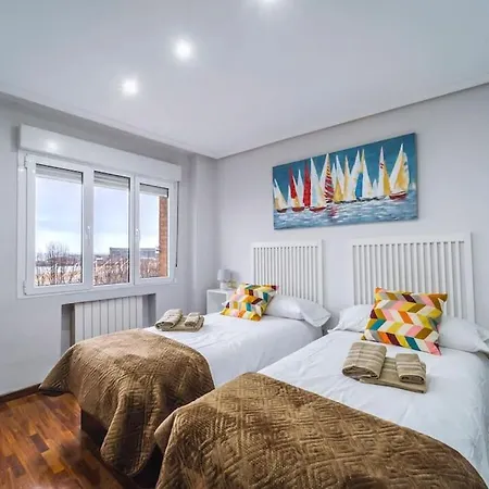 Ventana De Poniente, Dos Frente A La Playa Con Opcion Parking Appartement Gijón